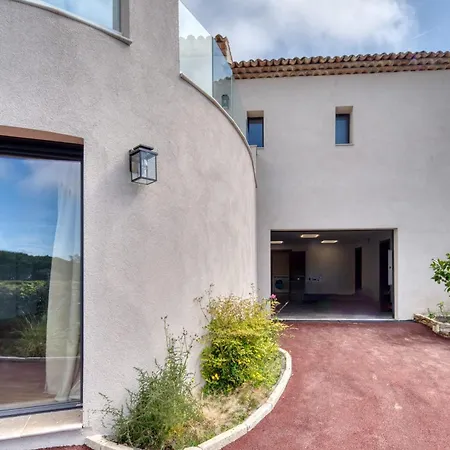 Ref 2144 - Californie- For Rent